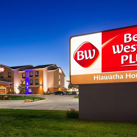 Best Western Plus Hiawatha Hotel Buitenkant foto