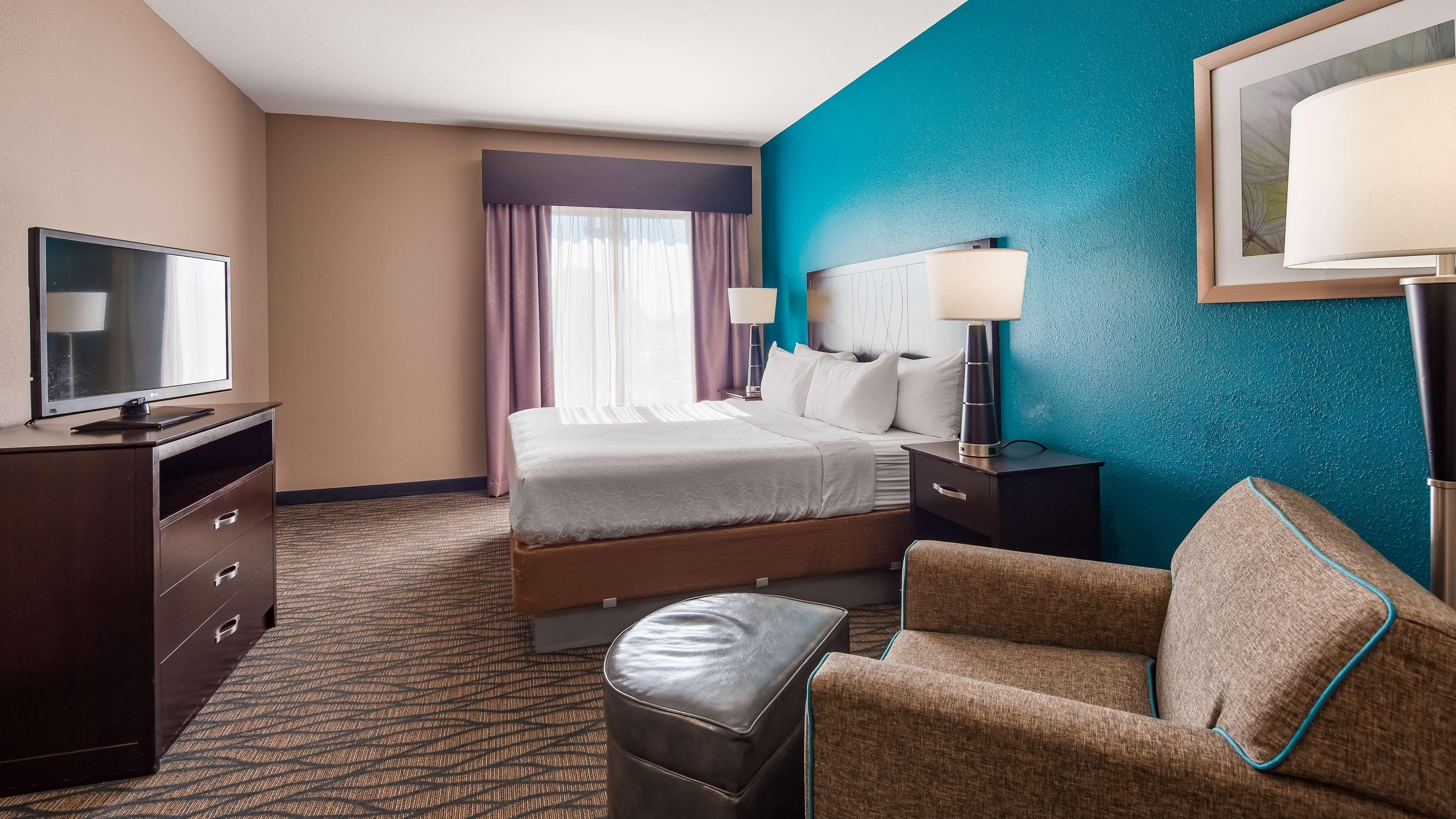 Best Western Plus Hiawatha Hotel Buitenkant foto