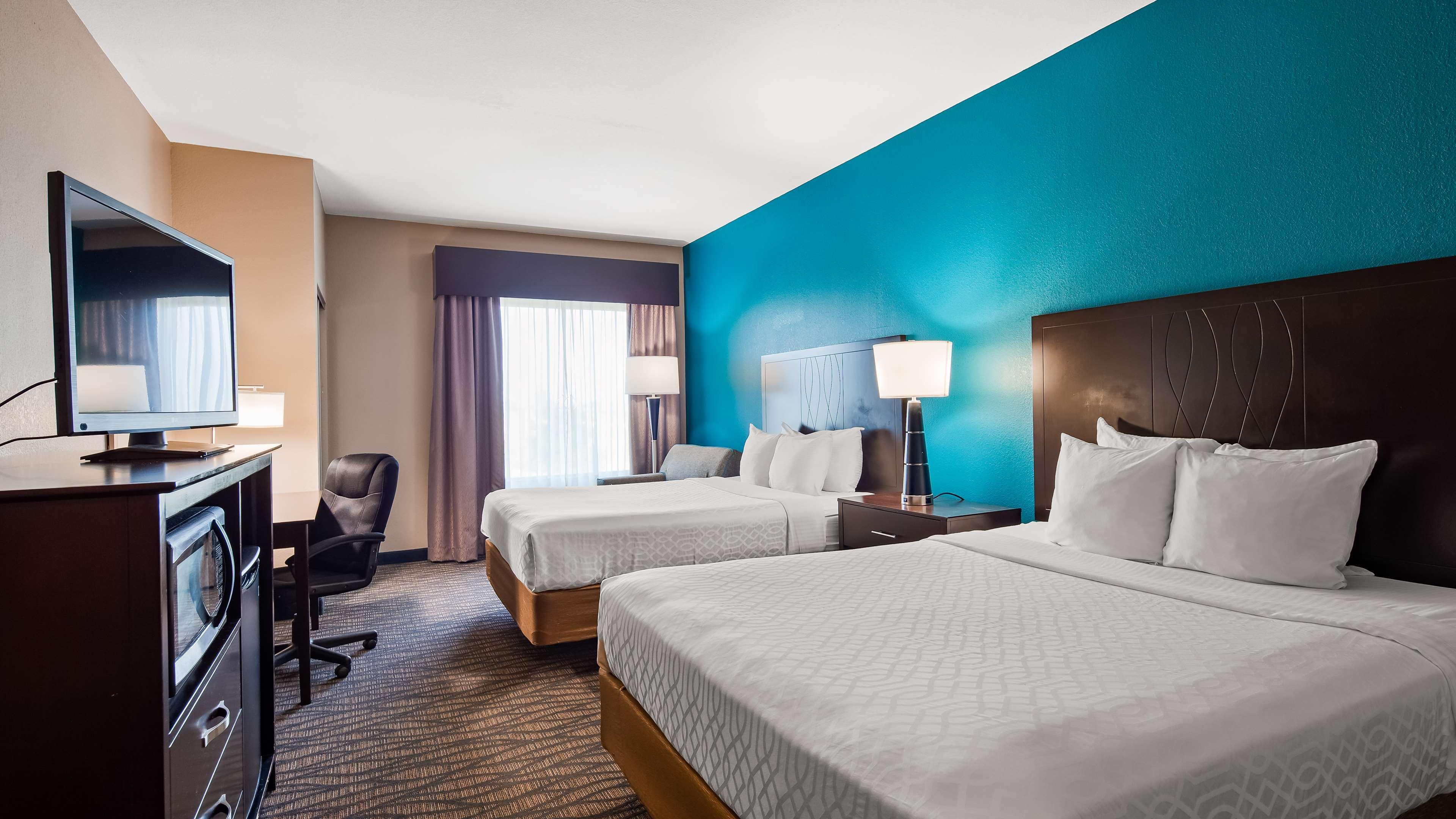 Best Western Plus Hiawatha Hotel Buitenkant foto