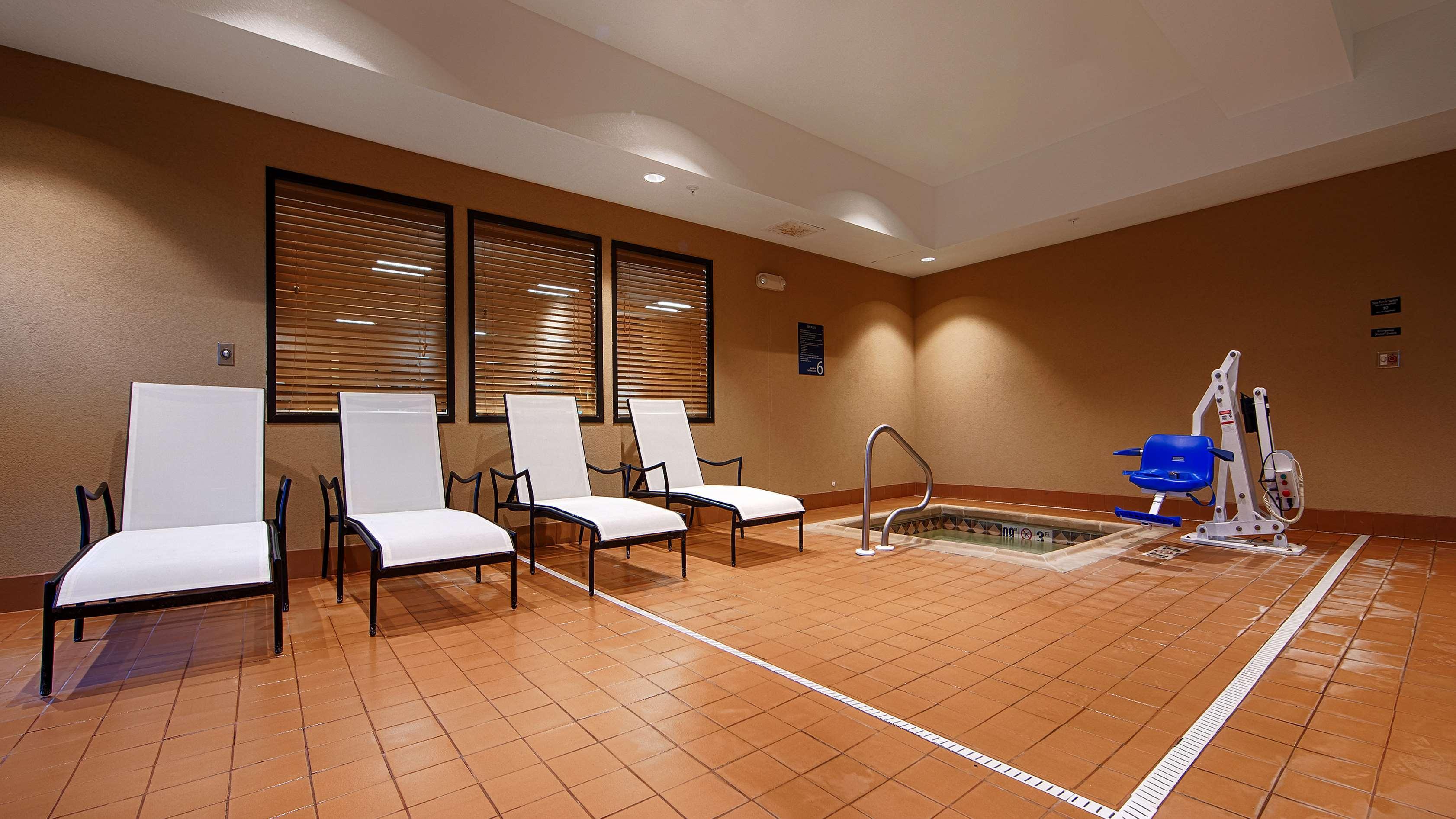 Best Western Plus Hiawatha Hotel Buitenkant foto